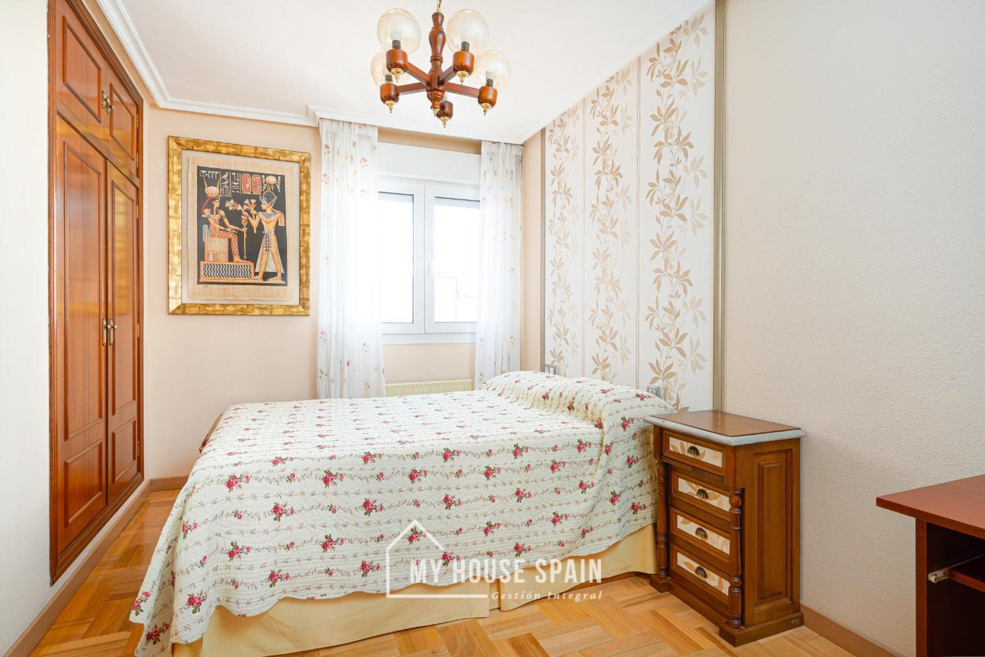 Myhousespain - Amplio Apartamento Con Vistas En Pleno Centro 希洪 外观 照片