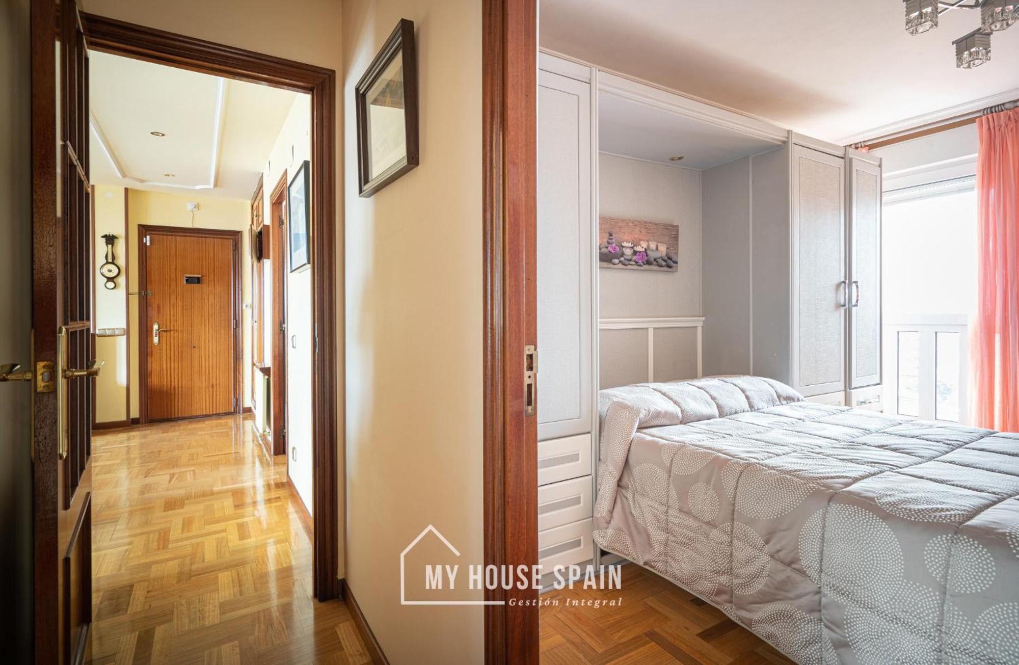 Myhousespain - Amplio Apartamento Con Vistas En Pleno Centro 希洪 外观 照片