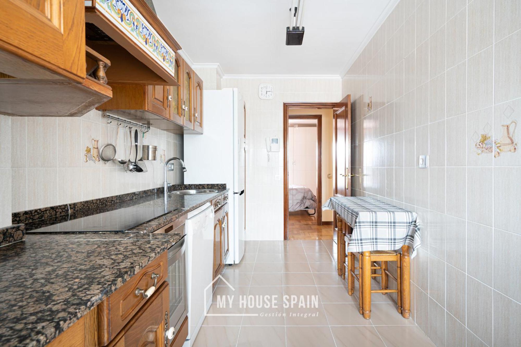 Myhousespain - Amplio Apartamento Con Vistas En Pleno Centro 希洪 外观 照片