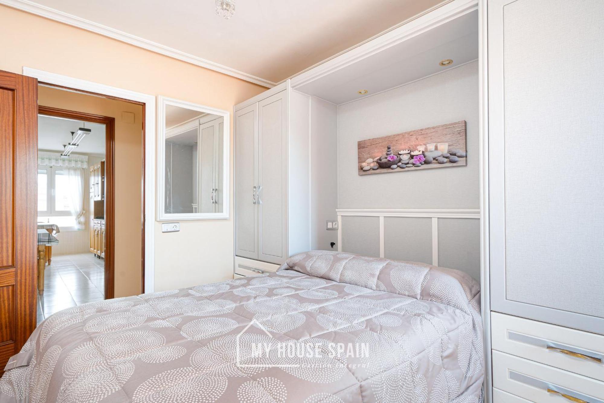 Myhousespain - Amplio Apartamento Con Vistas En Pleno Centro 希洪 外观 照片