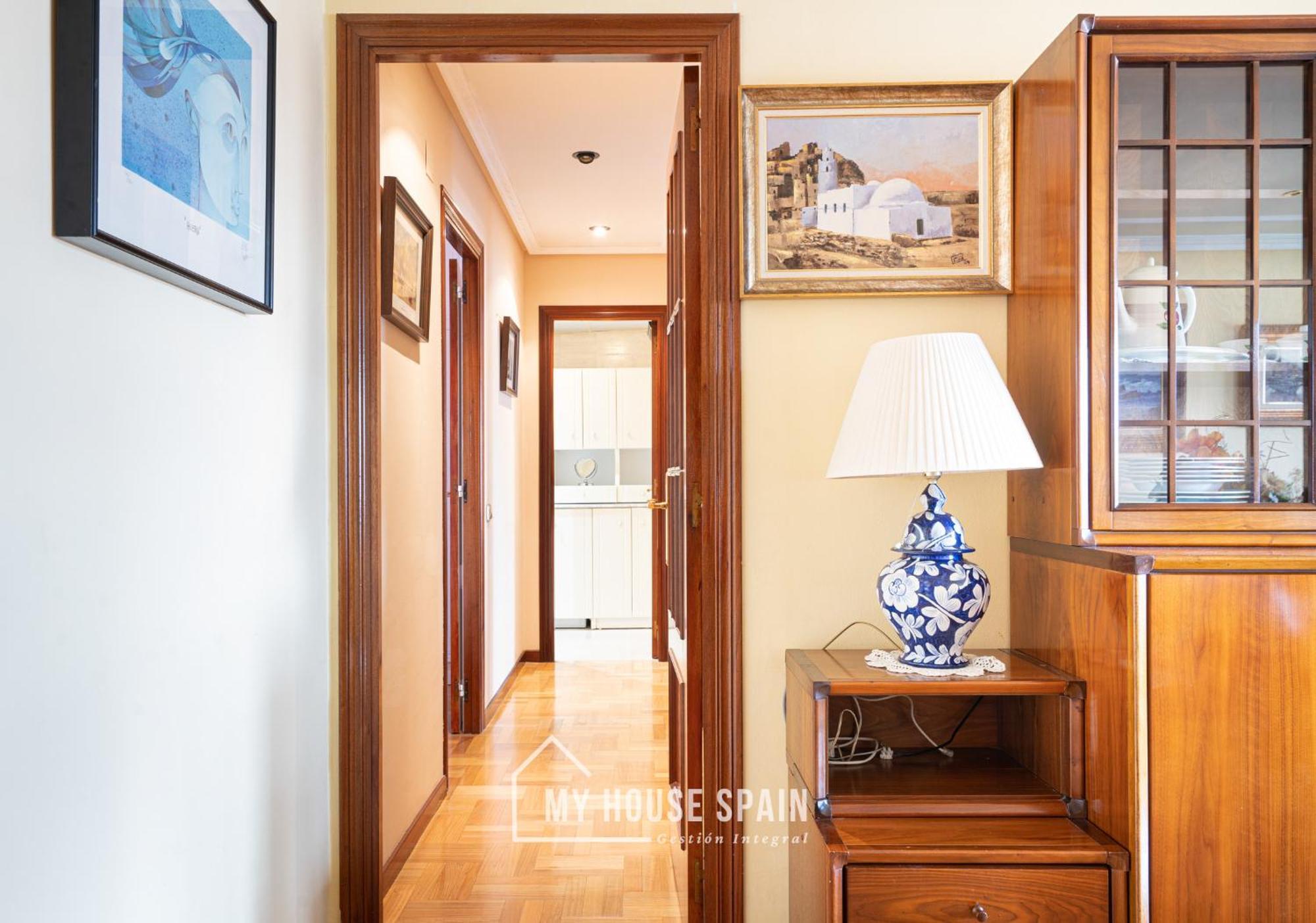Myhousespain - Amplio Apartamento Con Vistas En Pleno Centro 希洪 外观 照片